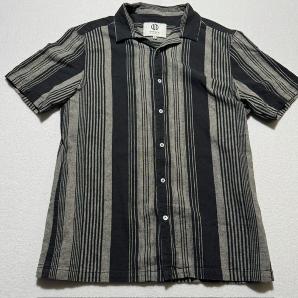 Nordam Mens Black Grey Textured Vertical Stripe Short Sleeve Button Up Shirt M
